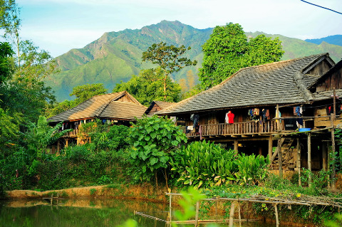 Nhà sàn của dân tộc Thái.