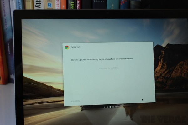 Chromebook Pixel - Đối thủ đến từ Google của Macbook Pro 13