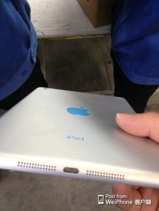 Lộ diện hình ảnh iPad Mini Retina với vỏ táo màu... xanh 4