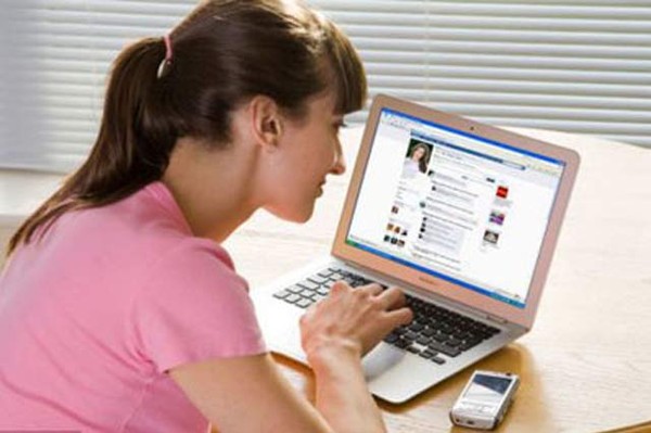 Teen đang chán Facebook 2