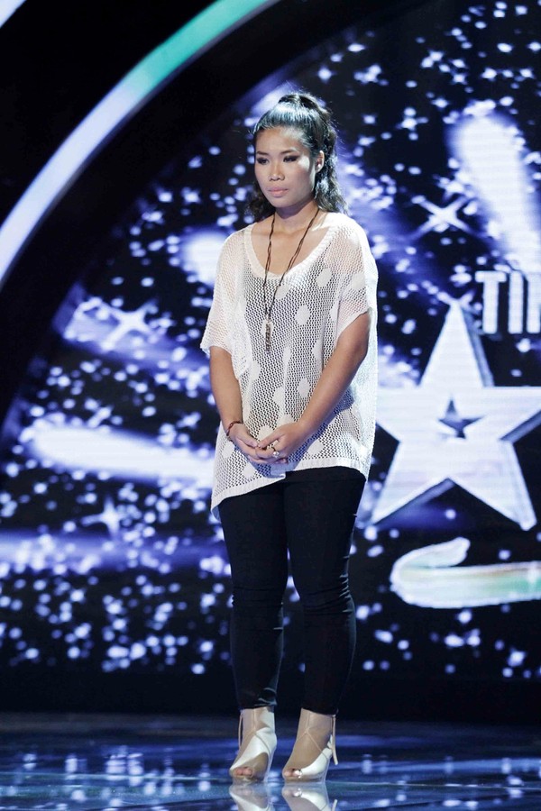 "Búng sĩ" ngậm ngùi dừng chân Got Talent 10