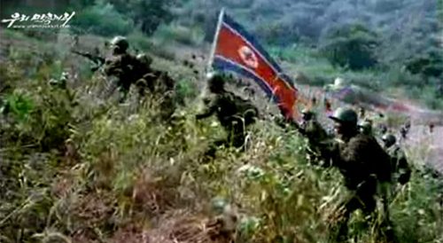 
	Ảnh cắt từ video tuyên truyền mới nhất của Bình Nhưỡng mô tả, bộ binh Triều Tiên đổ bộ tấn công Hàn Quốc.