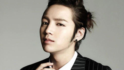 Jang Geun Suk bất ngờ gặp tai nạn xe hơi 2