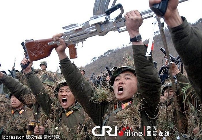 Cận cảnh vũ khí bộ binh Triều Tiên