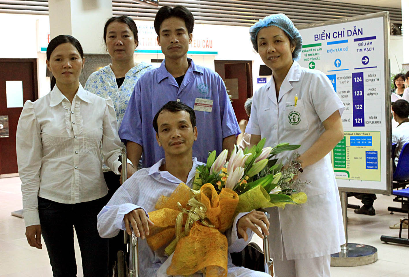 Mổ nội soi thay van tim hai lá thành công tại Việt Nam