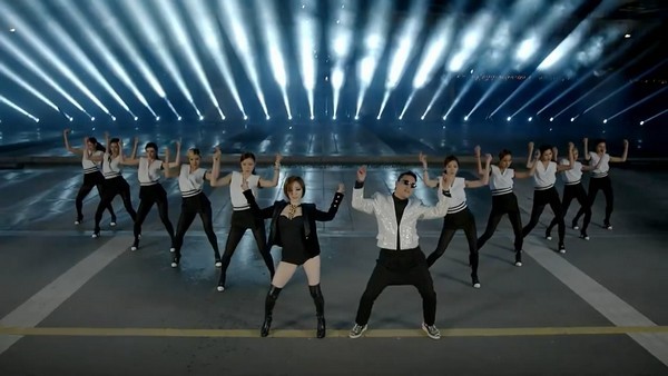Cuộc chiến nóng nhất hiện nay: "Gentleman" vs. "Gangnam Style" 6
