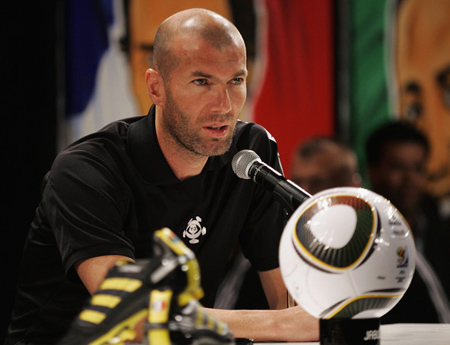 
	Tên tuổi của Zidane sẽ giúp Rodez AF thu hút thêm nhiều “mạnh thường quân”