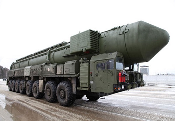 So với các loại tên lửa mà Nga đã nghiên cứu trước đây, Topol-M có những đặc điểm hết sức ưu việt là thời gian tác chiến ngắn, độ chính xác cao và có thể bảo quản, sử dụng trong thời gian dài. Tên lửa Topol-M sẽ đóng vai trò chủ chốt trong lực lượng hạt nhân chiến lược của Nga trong thế kỷ 21.