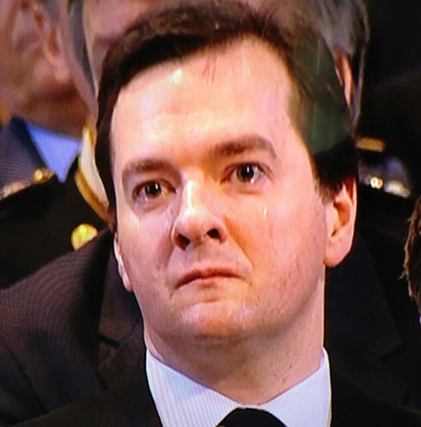 
	Bộ trưởng tài chính Anh George Osborne xúc động trong đám tang.