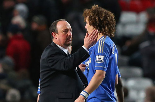 
	Benitez đã dội cho David Luiz và Mourinho một gáo nước lạnh