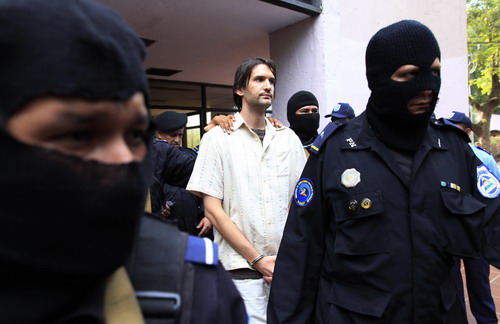 Nicaragua bắt giáo viên dâm tặc khét tiếng bị FBI truy nã