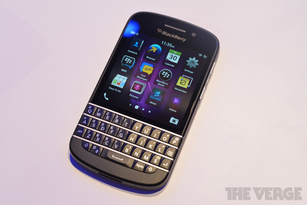 Vừa lên kệ, BlackBerry Q10 đã hết hàng 1