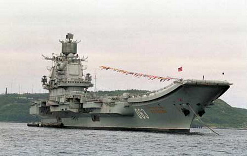 Khám phá tàu sân bay Kuznetsov của Hải quân Nga