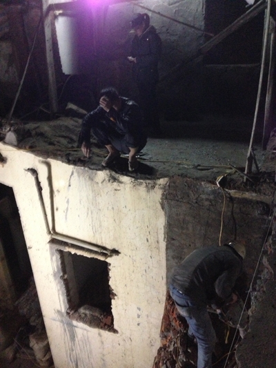 Nhà ông Thưởng bị đập phá chỉ cách Công an quận Ba Đình chừng 200 mét