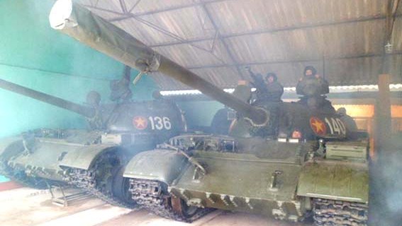 Xem "rùa thép" T-54 Lữ đoàn 203 huấn luyện