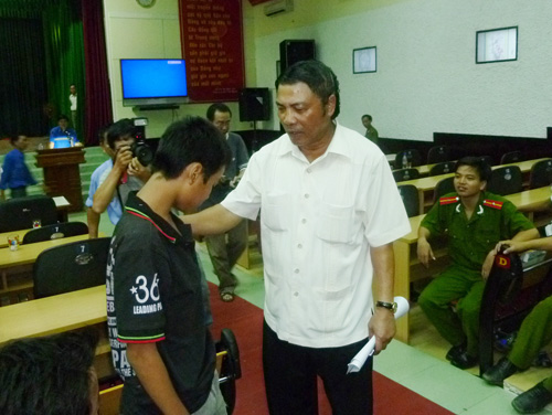 Đà Nẵng: Cảm hoá thiếu niên hư, thưởng gần trăm triệu