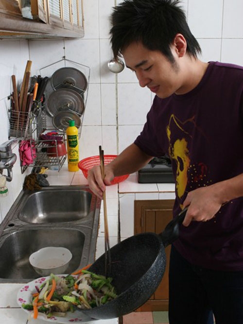 Khi sao Việt trổ tài vào bếp nấu ăn 10
