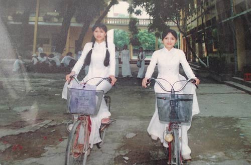 Lộ ảnh thời học sinh cấp 3 của Trang Trần - 7