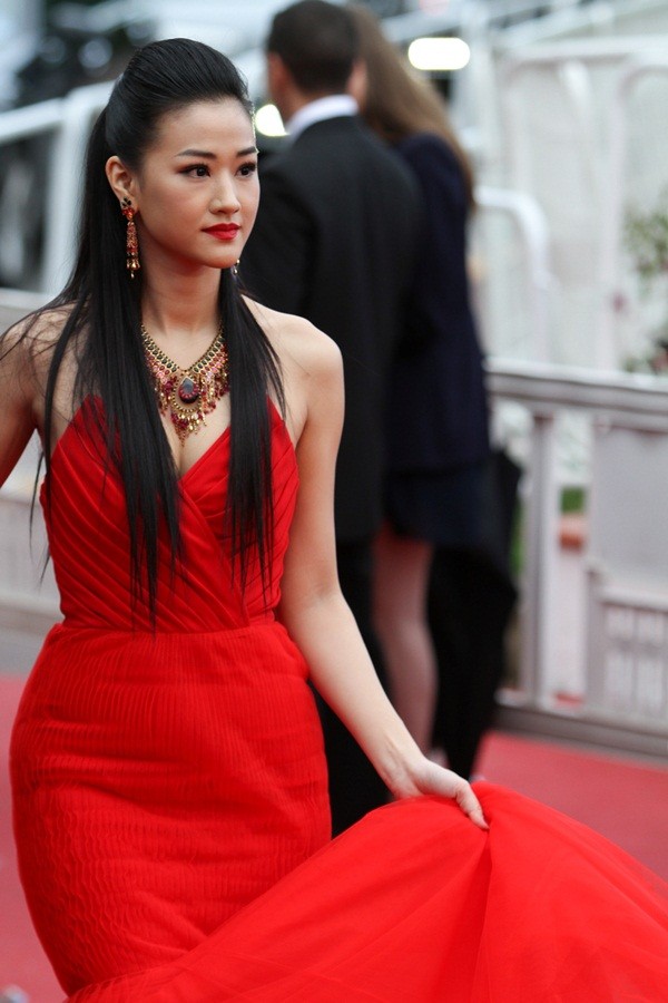 Dàn sao Việt "đổ bộ" thảm đỏ "Liên hoan phim Cannes" 6