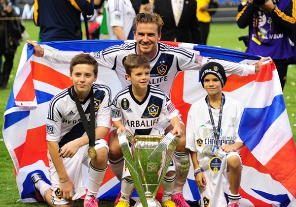 David Beckham nhận danh hiệu "Ông bố lý tưởng"