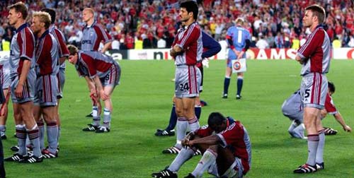 
	Bayern từng thất bại cay đắng ở trận chung kết Champions League 1999 gặp Man United