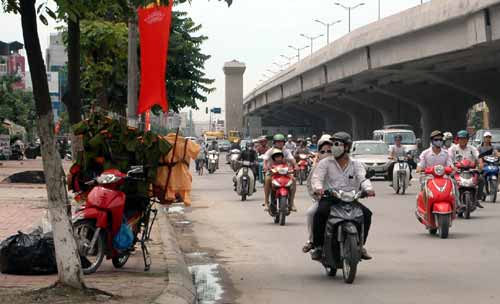 Trang phục 'nhái' công an là quần áo... mầm non