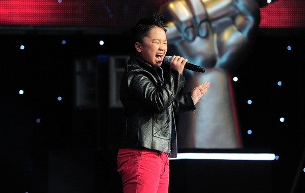 The Voice Kids tập 1: Bé gái 9 tuổi khiến HLV Thanh Bùi "nổi da gà" 9