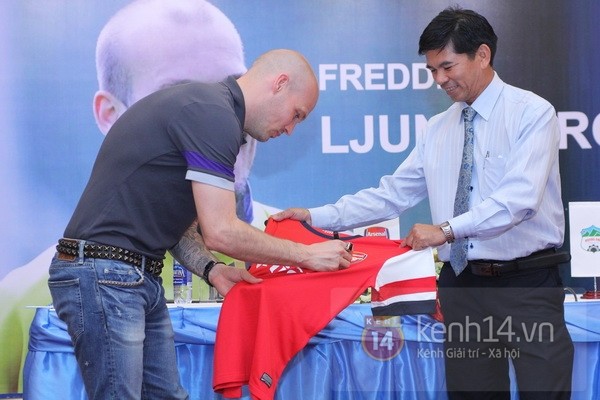 Fredrick Ljungberg thú nhận thích "mực nướng và phở Việt Nam" 6