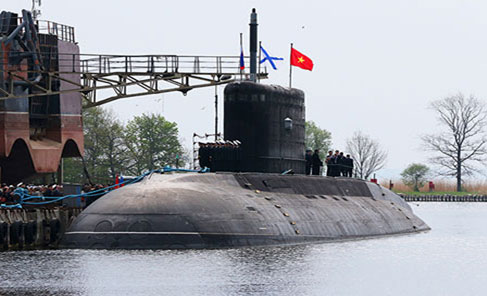  Tàu ngầm Hà Nội là sát thủ diệt ngầm hay sát thủ diệt tàu sân bay?