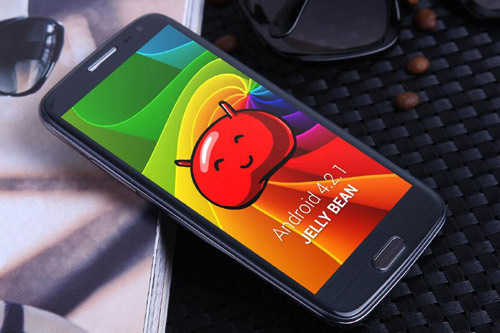 iPhone 5 và Galaxy S4 giá siêu rẻ "hút hàng"