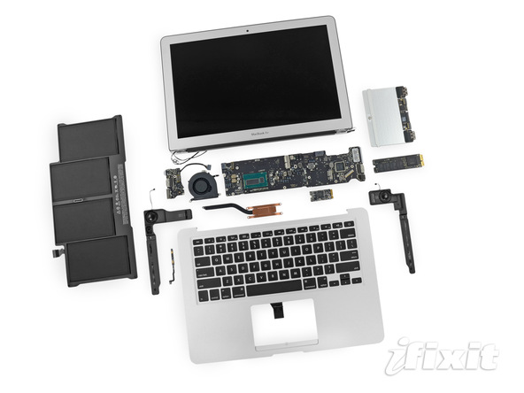 
	Toàn bộ linh kiện của Macbook Air mới.