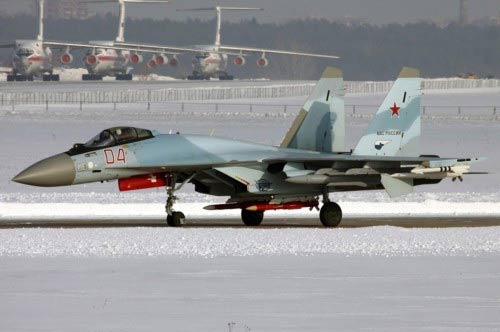 Tiêm kích đa năng Su-35