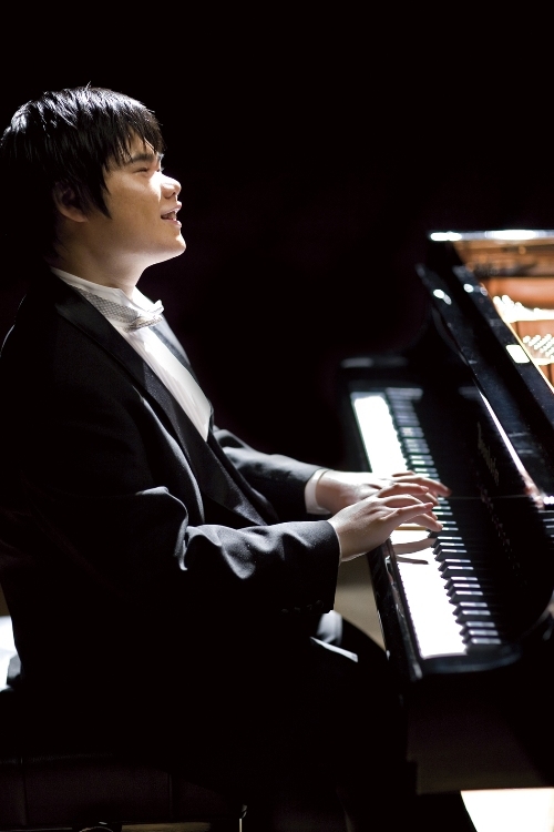 Nobuyuki Tsujii, Việt Nam, Nhật Bản, nghệ sĩ mù, Van Cliburn