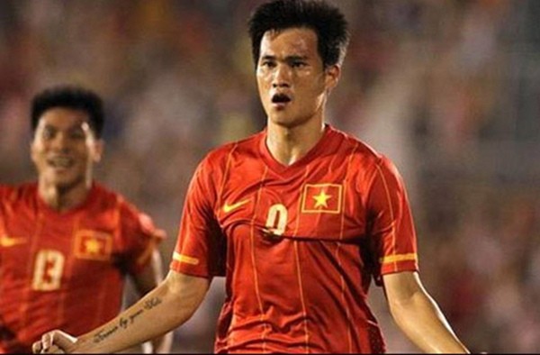 Công Vinh trở lại ĐT Việt Nam trong trận gặp Arsenal 1