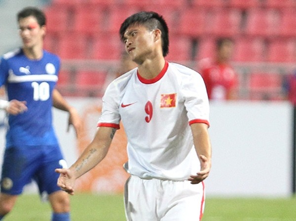 Công Vinh trở lại ĐT Việt Nam trong trận gặp Arsenal 2