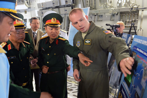 Tổng tham mưu trưởng quân đội Việt Nam lần đầu thăm Lầu Năm Góc