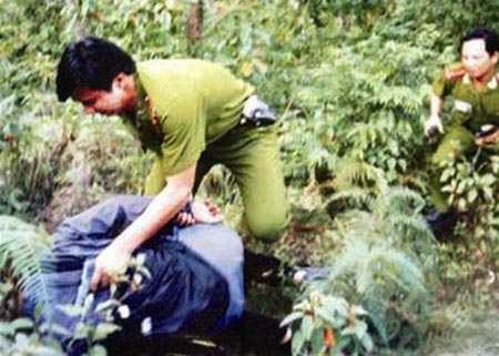 Hành trình truy bắt đối tượng truy nã của Cảnh sát Việt Nam và Lào 