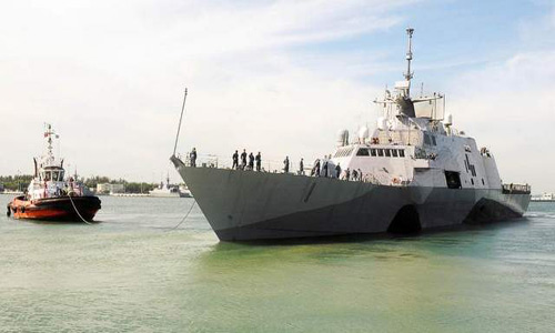Tàu tác chiến ven bờ LSC-1 USS Freedom rời cảng Changi của Singapore lên đường tham gia diễn tập 