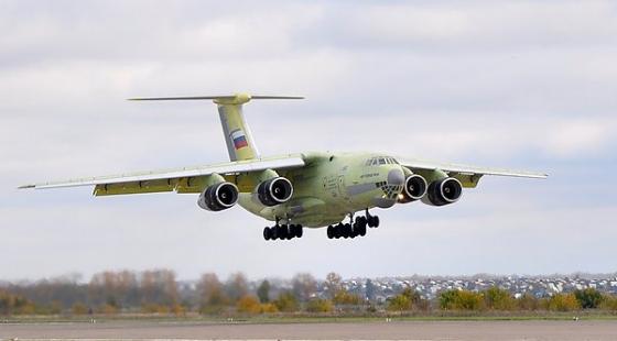 Il-476 hạ cánh trong chuyến bay thử nghiệm hồi đầu năm 2013