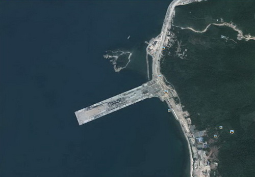 Trung Quốc khởi công căn cứ tàu sân bay ở Hải Nam