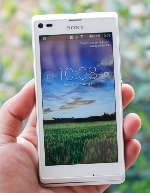 Sony Xperia L chính hãng có giá 7,9 triệu đồng