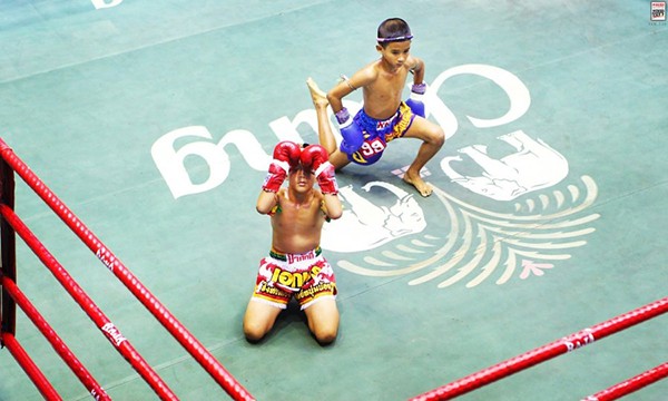 Tuổi thơ khắc nghiệt của những "tiểu võ sĩ" Muay Thai 1