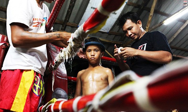 Tuổi thơ khắc nghiệt của những "tiểu võ sĩ" Muay Thai 2
