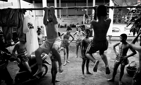 Tuổi thơ khắc nghiệt của những "tiểu võ sĩ" Muay Thai 19