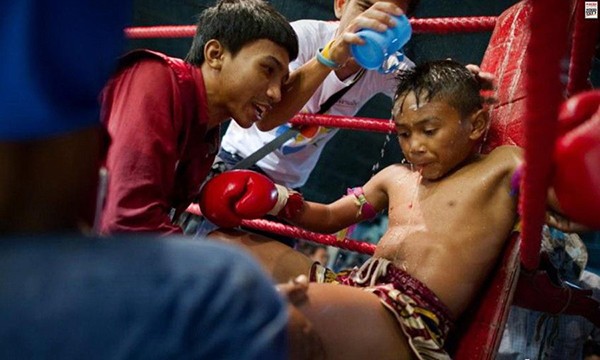 Tuổi thơ khắc nghiệt của những "tiểu võ sĩ" Muay Thai 21