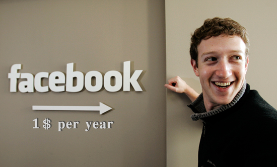 
	Mark Zuckerberg là một trong số những CEO trong câu lạc bộ lương 1 USD.