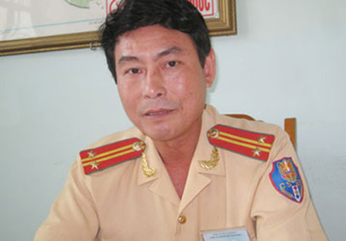 	Trung tá Vũ Quốc Tường, Đội phó Đội CSGT TP Thanh Hóa.