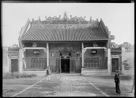 
	Miếu Thất Phủ của người Hoa ở Chợ Lớn, 1895.