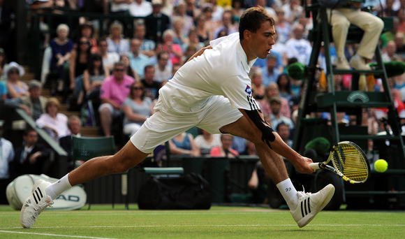 Bán kết Đơn nam Wimbledon 2013: Chinh phục ngựa ô