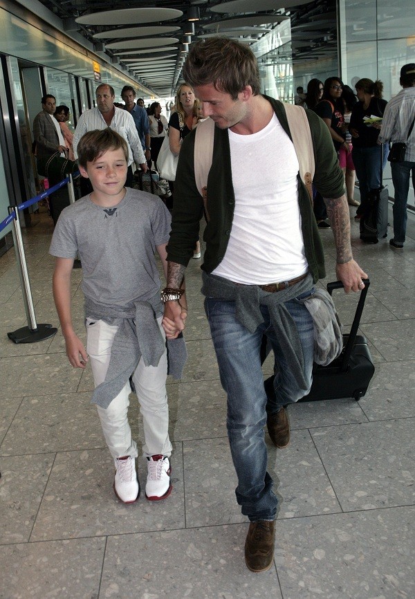 Bí quyết diện jeans của Beckham 17